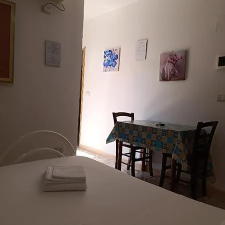 Casa Il Pesco شقة نوتو